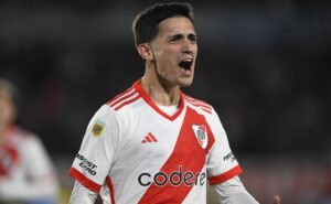 r$ 48 milhões são suficientes para palmeiras fechar com pablo solari, do river plate