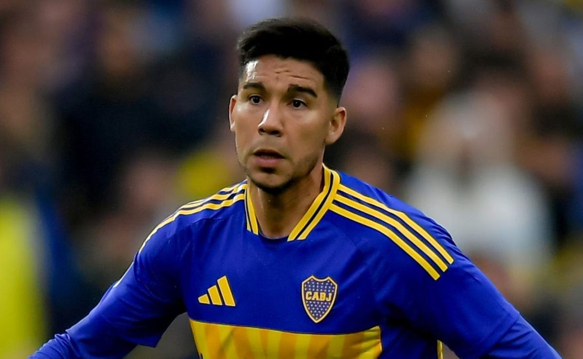 procurado pelo internacional, pol fernández, do boca juniors, assina pré contrato com o fortaleza