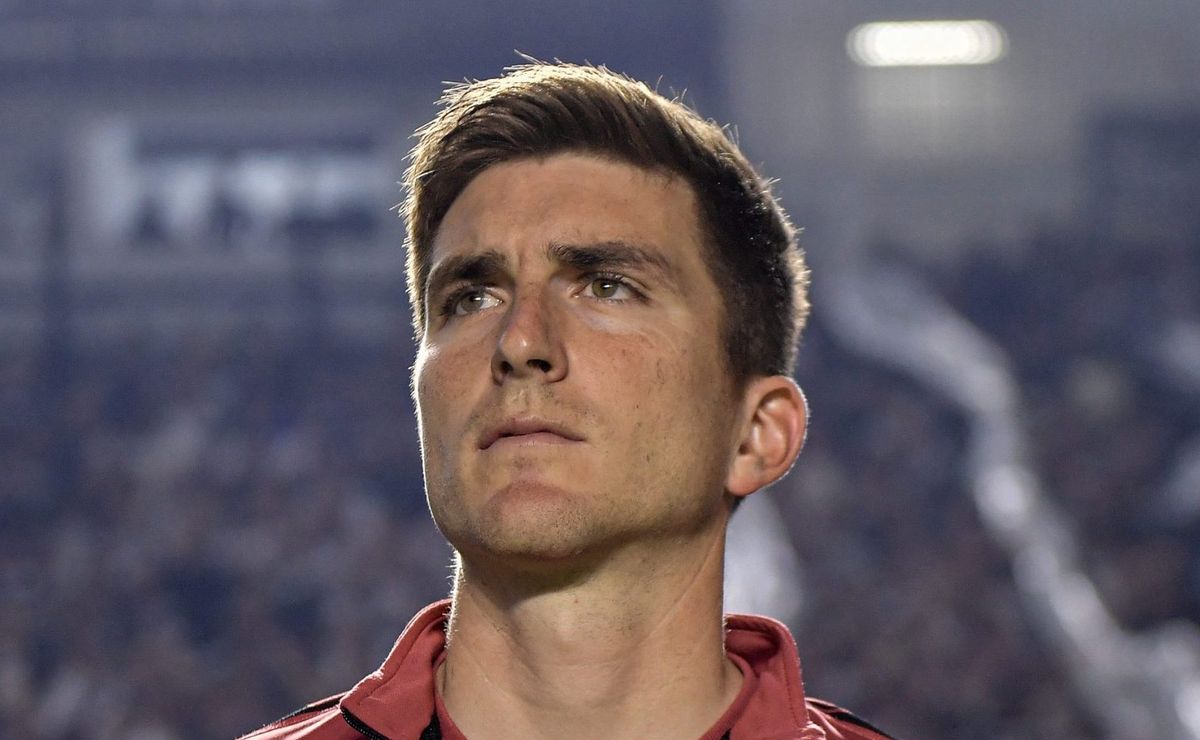 técnico do athletico pr desmerece classificação do vasco na copa do brasil: "eles tiveram"