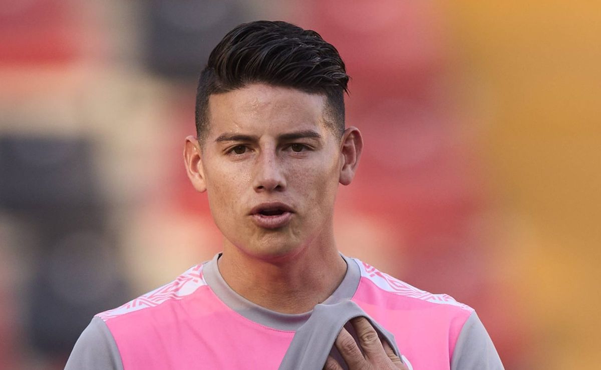 cicinho compara contratação de depay no corinthians com james rodríguez no são paulo