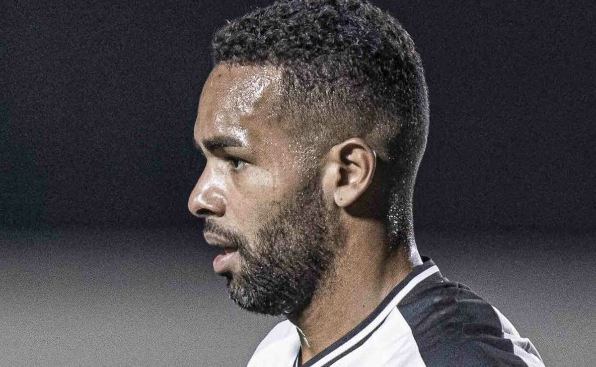 alex teixeira não é relacionado contra o palmeiras e situação vem à tona no vasco