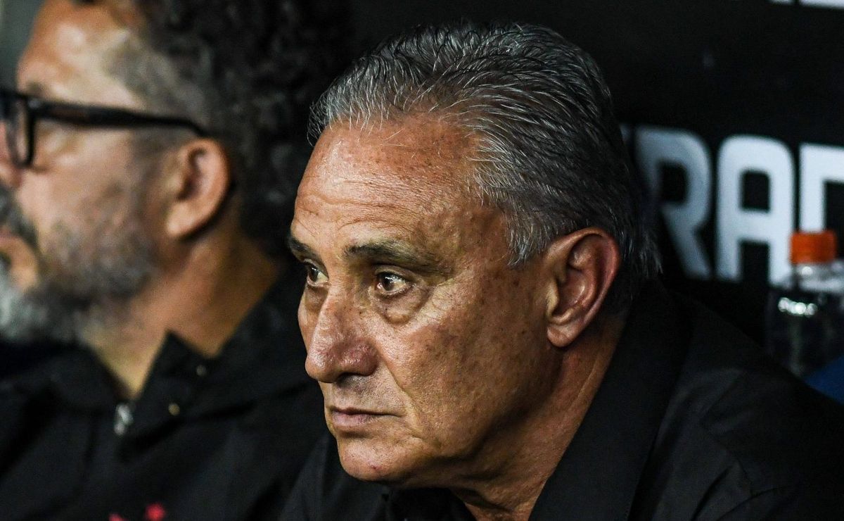 atacante deve ficar encostado no flamengo de tite e não joga mais em 2024