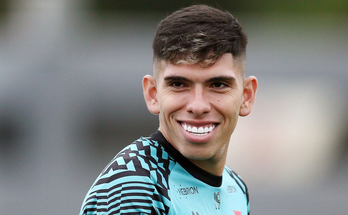 carlos palacios quer jogar no boca juniors e pode trazer lucro ao vasco