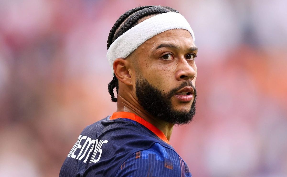 sem clubismo, flávio prado faz análise após chegada de memphis depay ao corinthians: "elevadíssimo"