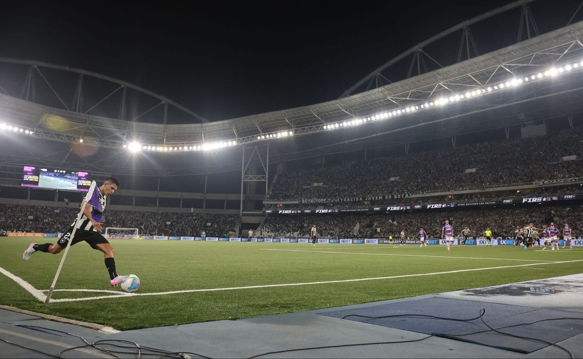 regulamento da cbf obriga botafogo a encontrar estádio no rj para enfrentar o criciúma