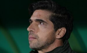 palmeiras é considerado o grande favorito ao título por milton neves mesmo com liderança do botafogo