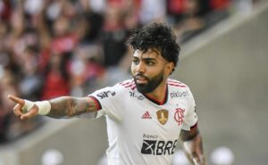 escalação do flamengo: gabigol treina como titular com bh e plata contra peñarol