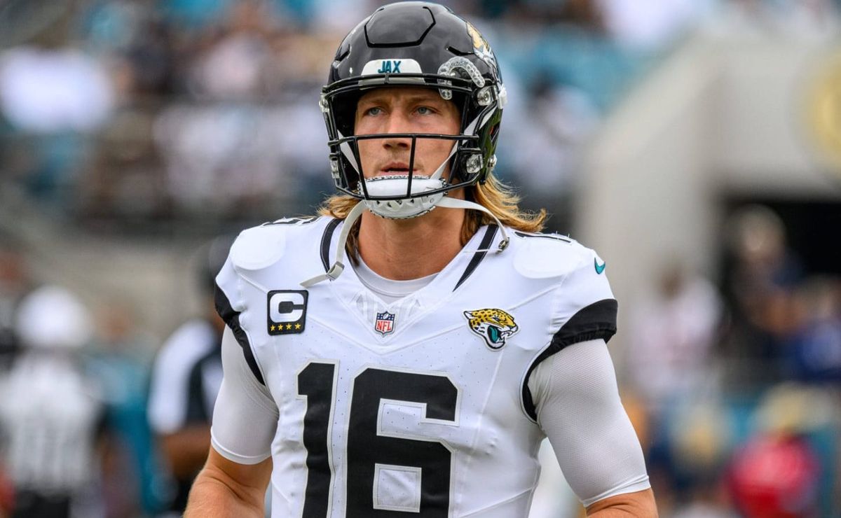 trevor lawrence faz duras críticas por início desastroso do jaguars na nfl