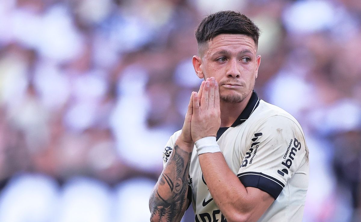 torcida do vasco sonha com rodrigo garro em caso de rebaixamento do corinthians