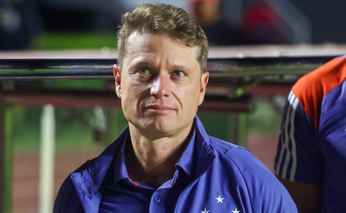 cruzeiro divulga os jogadores relacionados para confronto contra o cuiabá pelo brasileirão
