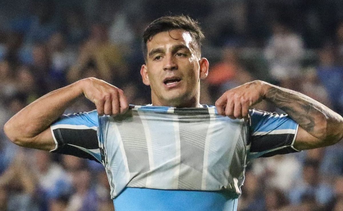 jogador esquecido está de volta no grêmio e pode "tomar lugar" de cristaldo