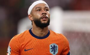 além de depay, outro astro do futebol mundial sai do corinthians e vira manchete no flamengo