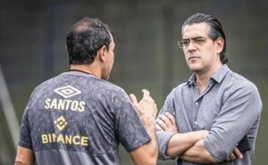 r$ 8,5 milhões: paulo bracks inicia reformulação e santos busca rescisão com 2 jogadores