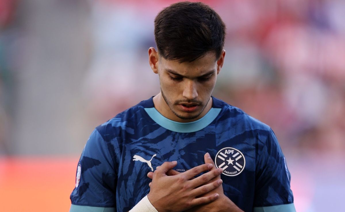 são paulo corre risco de perder titular contra o atlético mg na copa do brasil