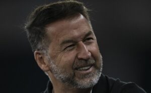 corinthians ‘escapa’ de se complicar mais na rodada após resultados favoráveis