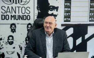 santos votará para expulsão de andré rueda do clube após rebaixamento 