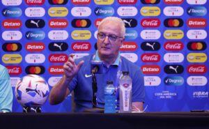 dorival júnior comenta a expectativa para as eliminatórias: “buscar uma recuperação”