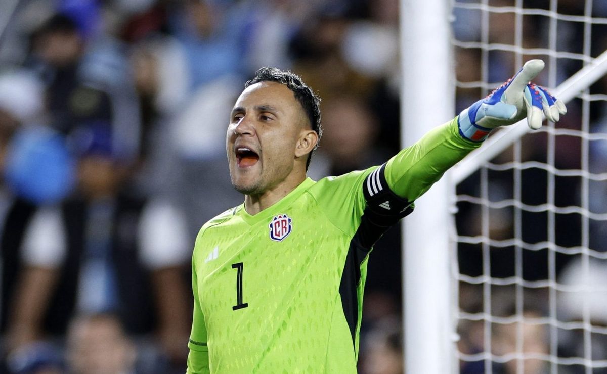 keylor navas no grêmio tem novidade com goleiro priorizando a arábia saudita