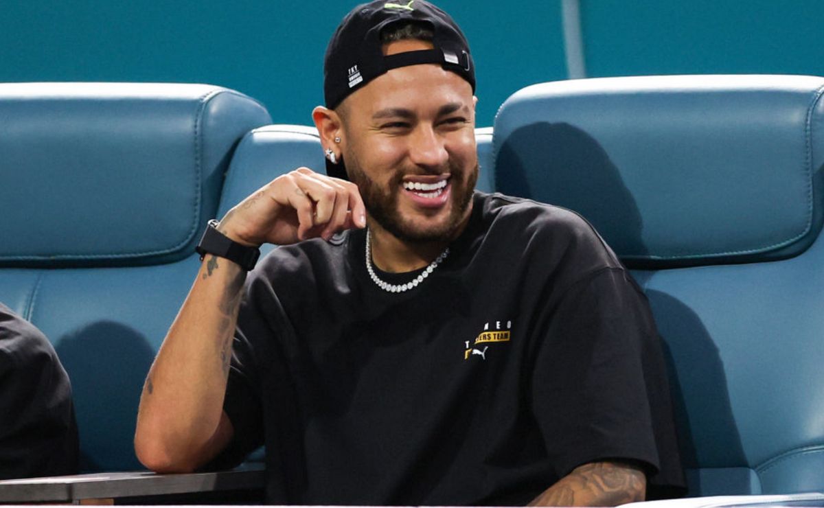 al hilal 'exclui' brasileiro e decide inscrever neymar para a temporada 2024/25