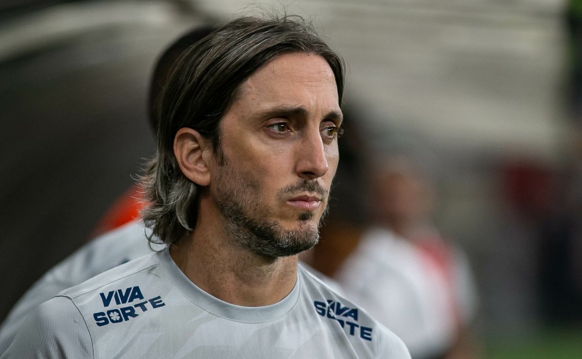 são paulo não blinda atacante e pode perder promessa a custo zero