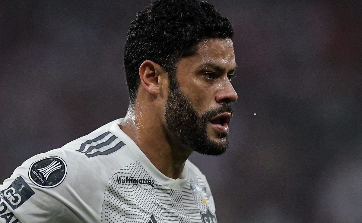 hulk revela proposta para sair do atlético mg e expõe problema que quase o fez aceitar