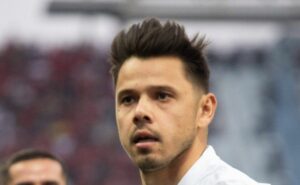 ramón díaz muda escalação e romero vai ser titular em corinthians x juventude