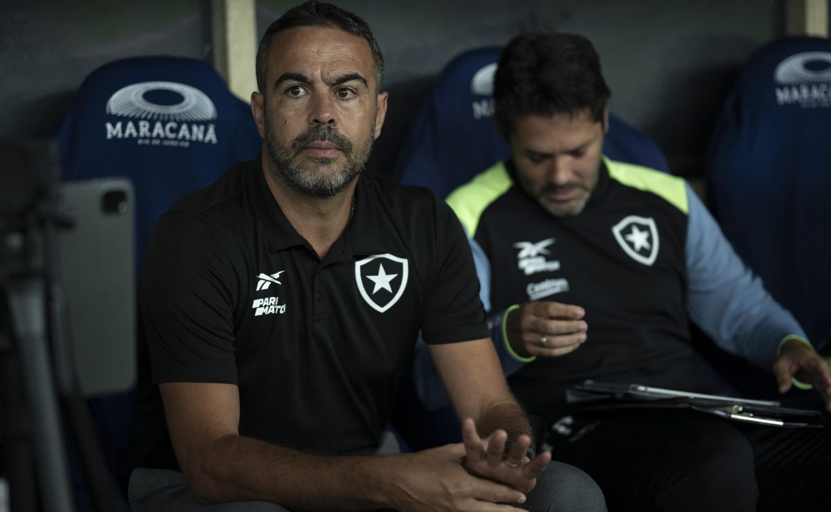 júnior santos, eduardo e cuiabano treinam e aumentam opções de artur jorge