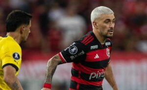 após treino, situação de arrascaeta é divulgada no fla nas vésperas do jogo contra o peñarol 