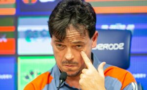 cruzeiro joga sossegado contra o libertad: onde assistir