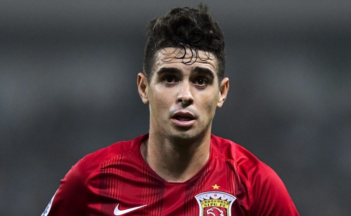 vasco é informado que oscar não quer jogar no futebol brasileiro em 2025