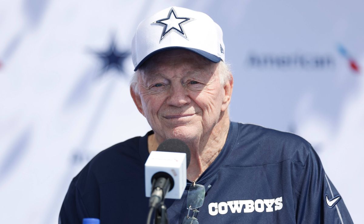 jerry jones coloca as cartas na mesa e manda aviso para dak scott e dallas cowboys