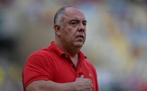 marcos braz define data para novas contratações ao flamengo após lesão de pedro