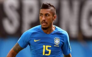 com duas copas do mundo, paulinho toma decisão na carreira e anuncia aposentadoria: “É difícil”