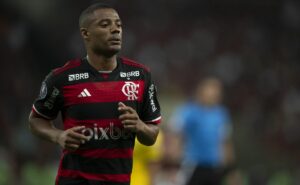 flamengo precisa de resposta para seguir na libertadores