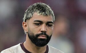 fim da linha para gabigol no flamengo é decretado e santos abre as portas para seu retorno em 2025