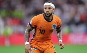 no corinthians, memphis depay aponta ídolo do atlético mg como inspiração