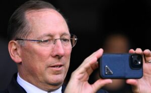 textor que contratar abel ferreira, do palmeiras, para ser técnico de clube na europa, afirma jornal