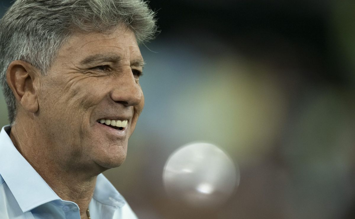 renato gaúcho aprova e grêmio vai buscar lateral esquerdo de alto nível para 2025 após tentar trio