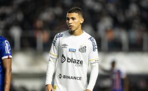 revelado pelo santos, deivid washington está próximo de reforçar o flamengo, segundo hernan