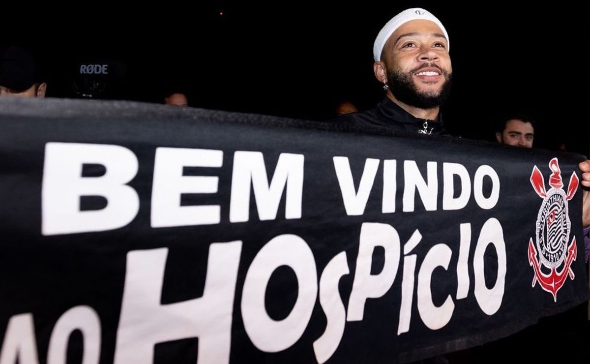 fabinho soldado responde sobre estreia de memphis depay no corinthians após chegar ao brasil