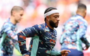 qual número vai usar memphis depay no corinthians? conheça as opções