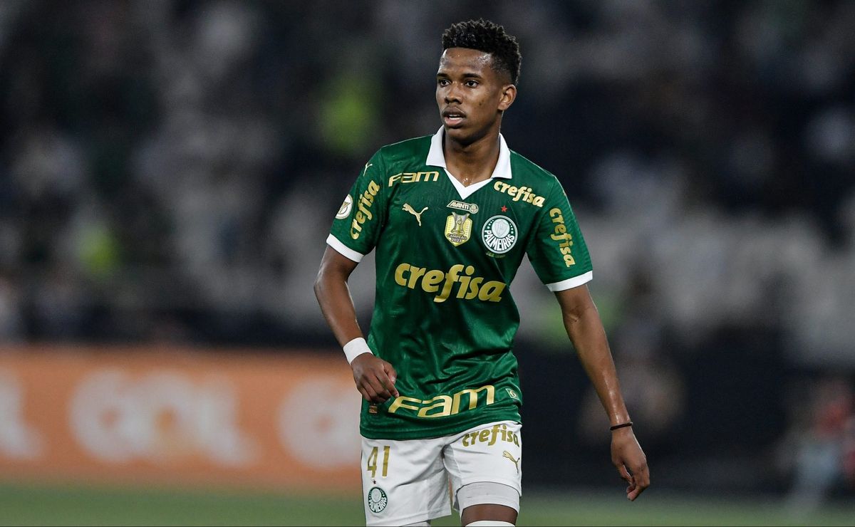 estêvão segue recuperação no palmeiras e presença contra bragantino não está confirmada