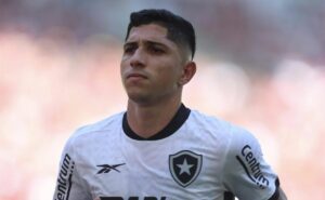 savarino destaca força do botafogo para reconquistar a liderança do brasileiro
