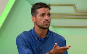 atacante desiste de negócio e frustra planos do flamengo; informa venê casagrande