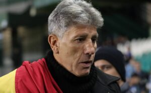 saída de renato gaúcho para o cruzeiro tem posição oficial do grêmio sem fim do ciclo