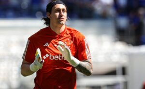 sucessor de cássio é definido no cruzeiro e clube crava permanência de léo aragão até 2026