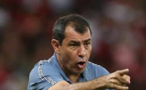 torcida do santos decreta substituto ideal de carille para 2025: "bom nome"