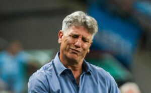 de última hora, dupla titular desfalca o grêmio contra o atlético mg e renato é avisado