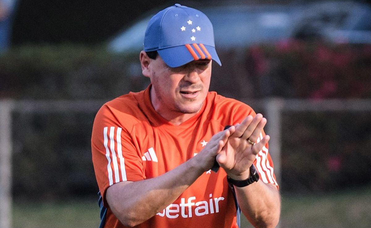 punição de diniz vem à tona e cruzeiro pode perder o treinador na sequência do brasileirão