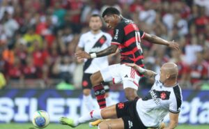gonzalo plata recebe decisão de tite no flamengo 2 dias antes o jogo contra o peñarol